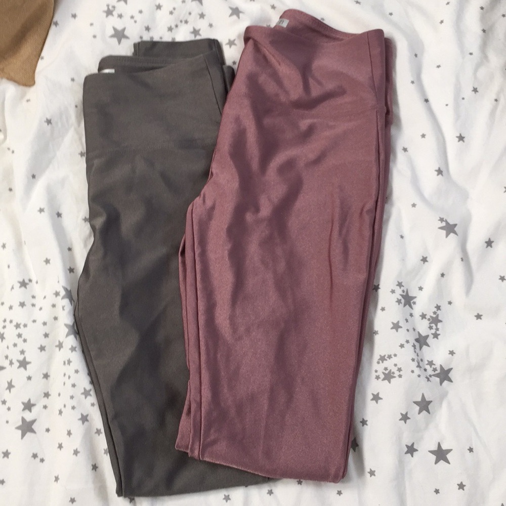 shiny leggings